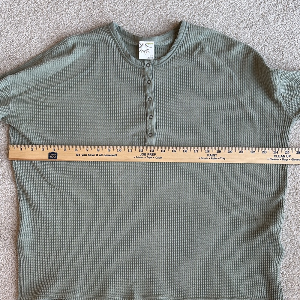 (2) Offline by Aerie Green Cream Waffle Knit Thermal Henley Shirt Womens Medium - Picture 9 of 14